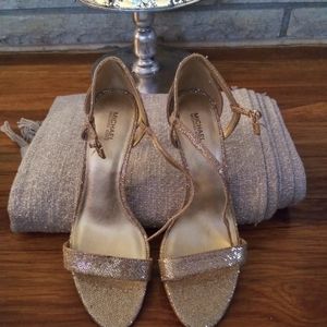Women's shoes size 10